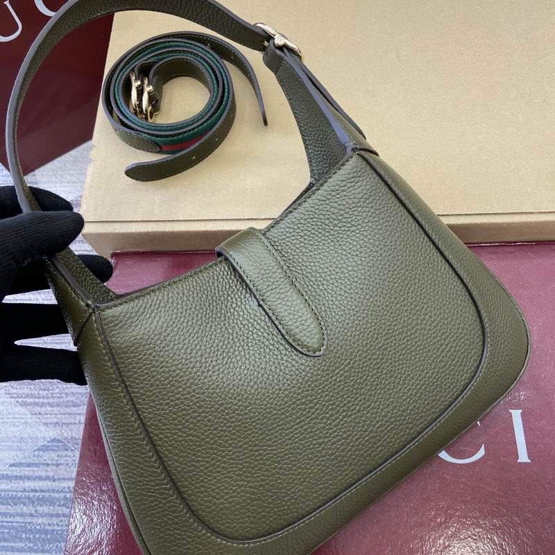 Gucci Olive Green Textured Shoulder Bag with Gold-Tone Hardware