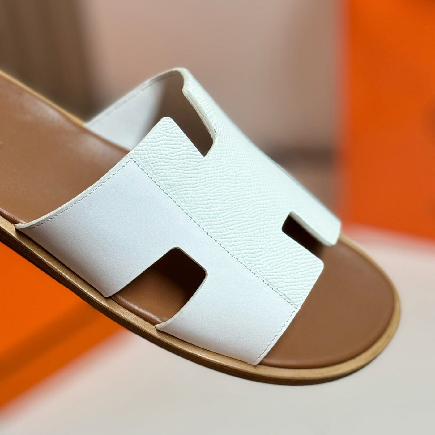HERMES Izmir sandal white