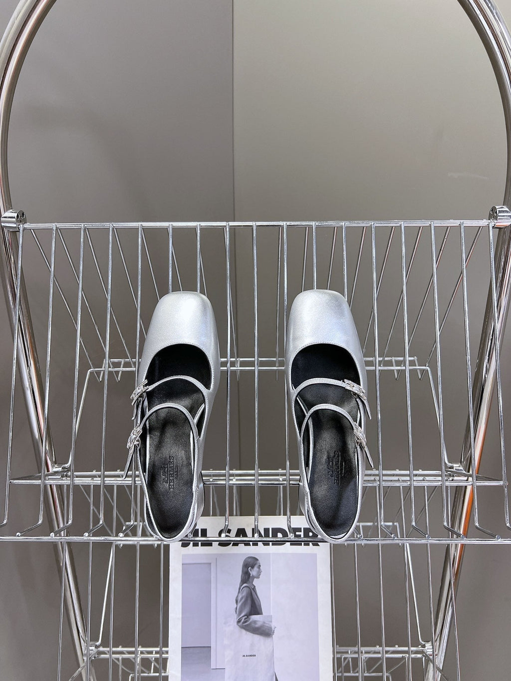 HERMES JACKIE 50 PUMP SILVER LAMBSKIN